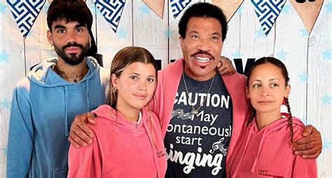 does lionel richie have a biological child|Lionel Richies 3 Kids: All About Nicole, Miles and Sofia